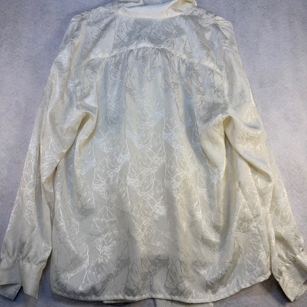 Breckenridge Horse Print Tie Neck Blouse Womens Size 12 Ivory Satin Jacquard Equ - Picture 9 of 9